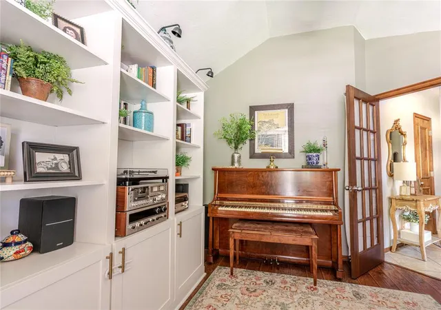 Photo 3 of Single family home for sale at 14009 Korbyn Dr, Yukon, OK 73099 | MLS# 1248552 | Listing updated on 2026-09-19