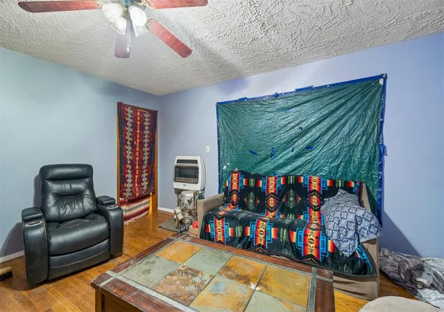Photo 3 of Sale Pending at 416 SE 45th Street, Oklahoma City, OK 73129 | MLS# 1248572 | Listing updated on 2026-09-18