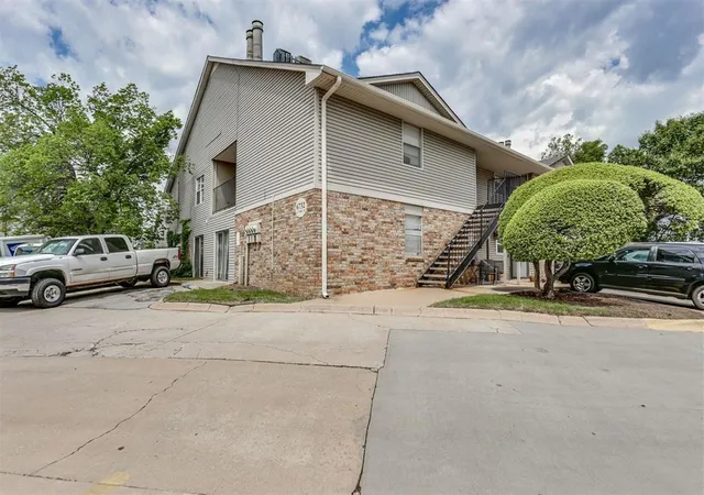 Photo 1 of Condo for sale at 6732 N Meridian Ave, Oklahoma City, OK 73116 | MLS# 1248587 | Listing updated on 2026-09-12