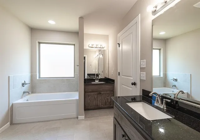 Photo 1 of Single family home for sale at 4533 Adobe Ct, Yukon, OK 73099 | MLS# 1248593 | Listing updated on 2026-09-20