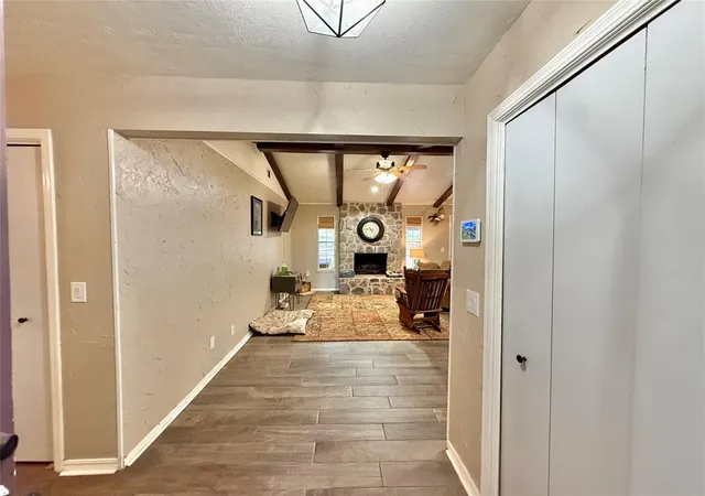 Photo 2 of Sale Pending at 17 Oak Hl Rd, Shawnee, OK 74804 | MLS# 1248646 | Listing updated on 2026-09-13