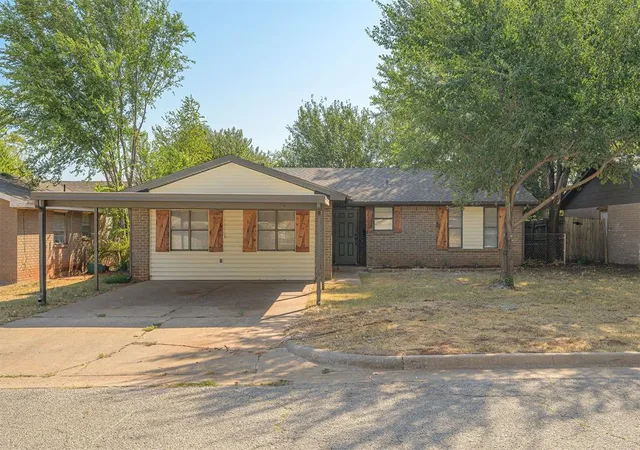 Photo 1 of Single family home for sale at 4920 S Kathy Dr, Oklahoma City, OK 73135 | MLS# 1248651 | Listing updated on 2026-10-19