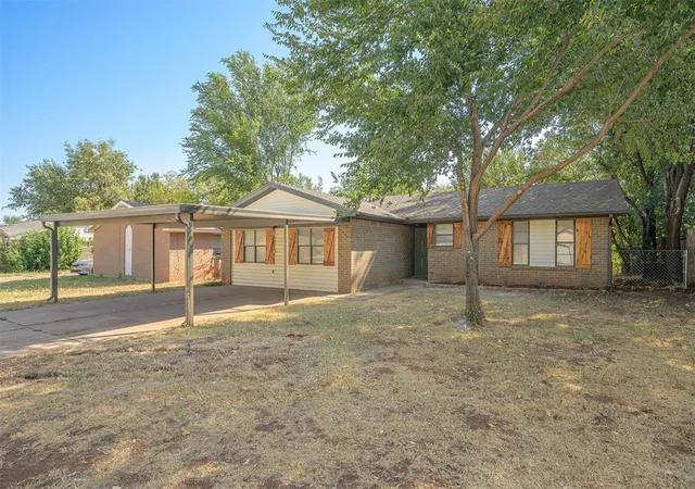 Photo 2 of Single family home for sale at 4920 S Kathy Dr, Oklahoma City, OK 73135 | MLS# 1248651 | Listing updated on 2026-10-19