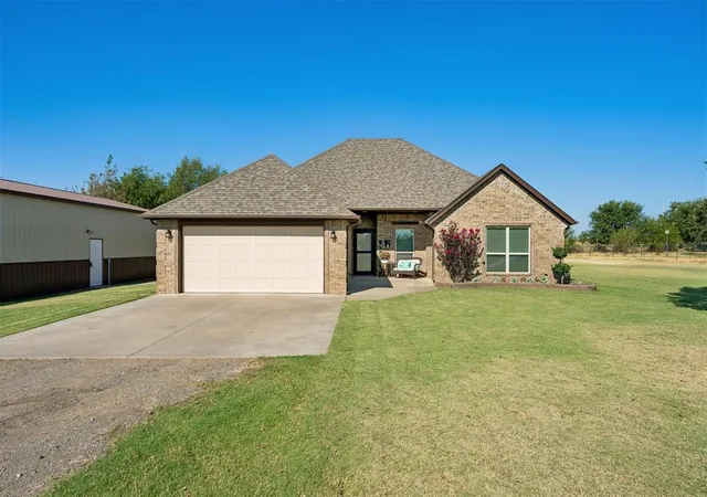 Photo 1 of Single family home for sale at 1380 County St 2965 St, Blanchard, OK 73010 | MLS# 1248665 | Listing updated on 2026-09-12