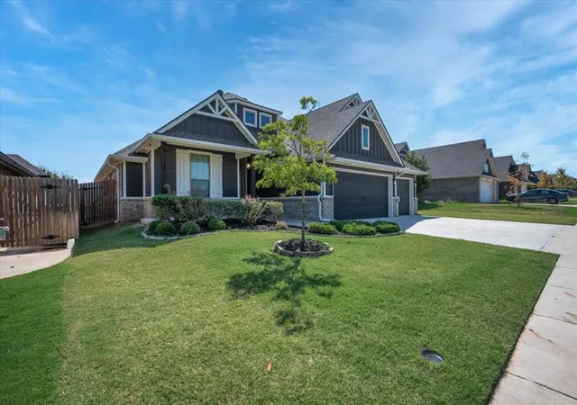 Photo 2 of Single family home for sale at 9212 Jye Jct, Yukon, OK 73099 | MLS# 1248677 | Listing updated on 2026-09-20