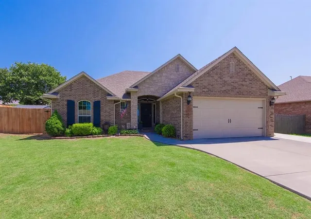 Photo 1 of Single family home for sale at 556 Montana St, Jones, OK 73049 | MLS# 1248695 | Listing updated on 2026-09-23