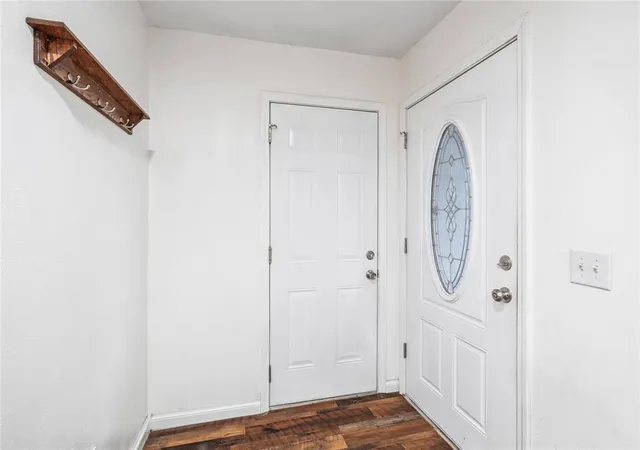 Photo 3 of Single family home for sale at 1138 E Alice St, Shawnee, OK 74801 | MLS# 1248698 | Listing updated on 2026-09-12