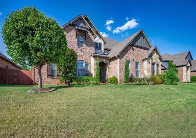 Photo 2 of Single family home for sale at 5409 Nw 159th Street, Edmond, OK 73013 | MLS# 1248700 | Listing updated on 2026-10-09