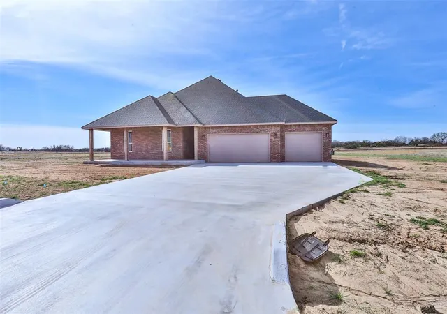 Photo 2 of Single family home for sale at 24736 Medio St, Purcell, OK 73080 | MLS# 1248705 | Listing updated on 2026-09-19