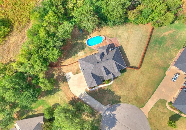 Photo 2 of Single family home for sale at 14573 Ashwood Ct, Edmond, OK 73025 | MLS# 1248708 | Listing updated on 2026-09-12