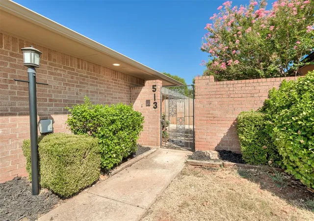 Photo 3 of Single family home for sale at 513 Nw 142nd Street, Edmond, OK 73013 | MLS# 1248710 | Listing updated on 2026-09-12