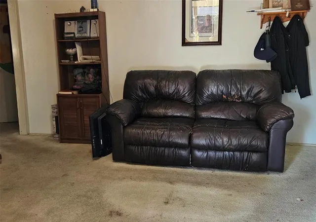 Single family home for sale at 2617 N Hammond Ave, Oklahoma City, OK 73127 | MLS# 1248719 | Listing updated on 2026-09-13