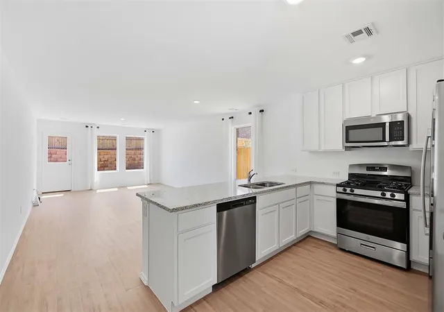 Photo 2 of Single family home for sale at 3300 Nw 149th Street, Oklahoma City, OK 73134 | MLS# 1248720 | Listing updated on 2026-09-18