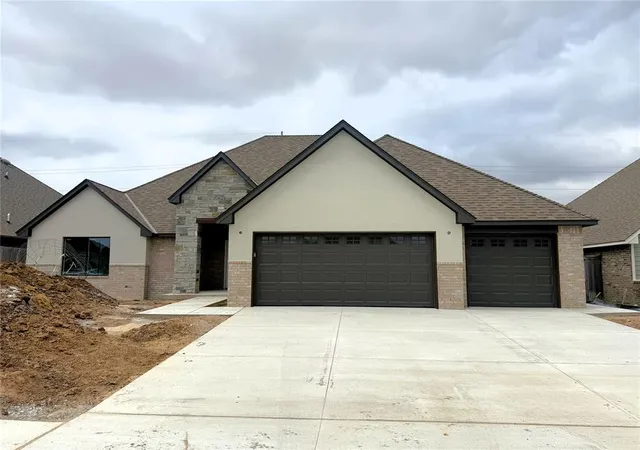 Photo 1 of Single family home for sale at 4009 Coronado Dr, Oklahoma City, OK 73160 | MLS# 1248723 | Listing updated on 2026-09-22