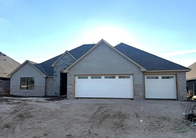 Photo 3 of Single family home for sale at 4009 Coronado Dr, Oklahoma City, OK 73160 | MLS# 1248723 | Listing updated on 2026-09-15