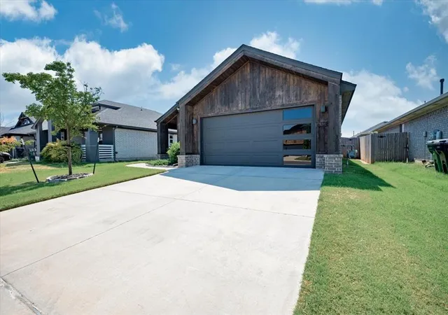 Photo 2 of Single family home for sale at 16128 Quiet Storm Dr, Oklahoma City, OK 73170 | MLS# 1248730 | Listing updated on 2026-09-14