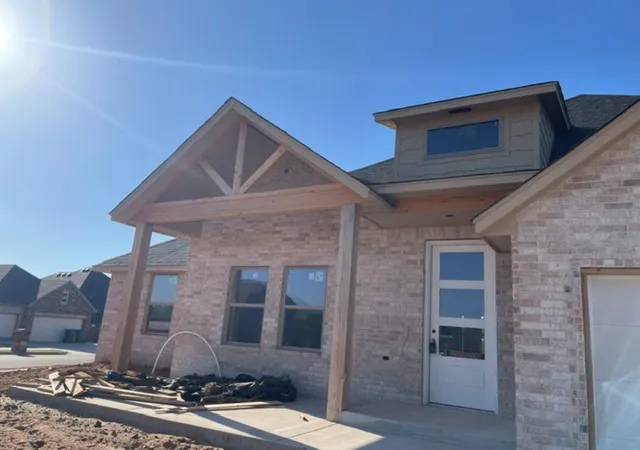Photo 3 of Single family home for sale at 11520 Nw 104th Street, Yukon, OK 73099 | MLS# 1248734 | Listing updated on 2026-10-05