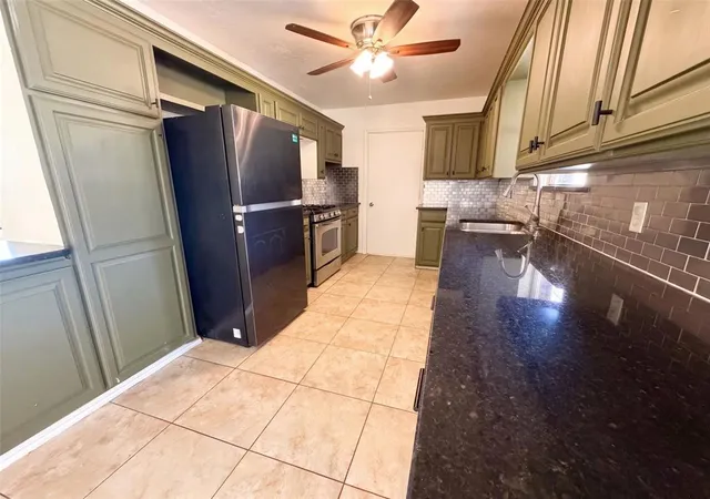 Photo 2 of Single family home for sale at 5320 Beverly Dr, Guthrie, OK 73044 | MLS# 1248738 | Listing updated on 2026-09-15