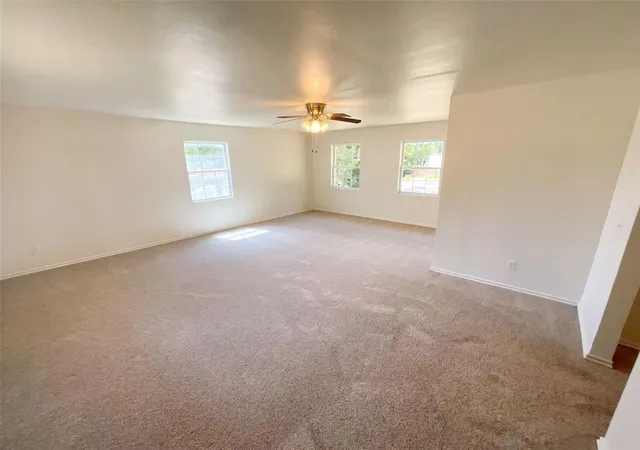 Photo 3 of Single family home for sale at 5320 Beverly Dr, Guthrie, OK 73044 | MLS# 1248738 | Listing updated on 2026-09-15