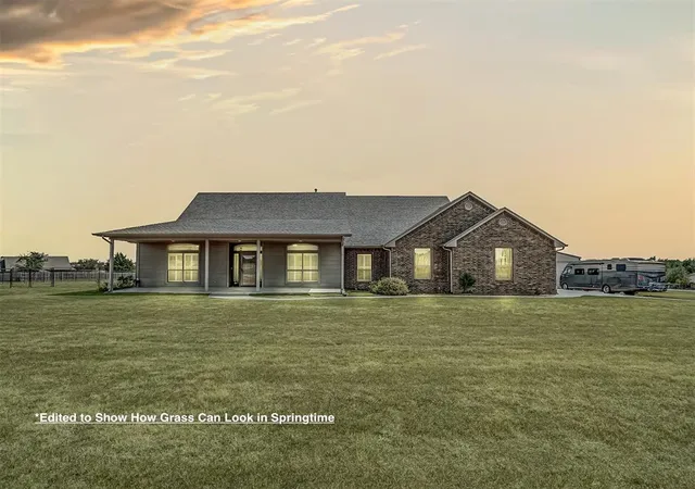 Photo 1 of Sale Pending at 2280 County Rd 1313, Blanchard, OK 73010 | MLS# 1248747 | Listing updated on 2026-09-23