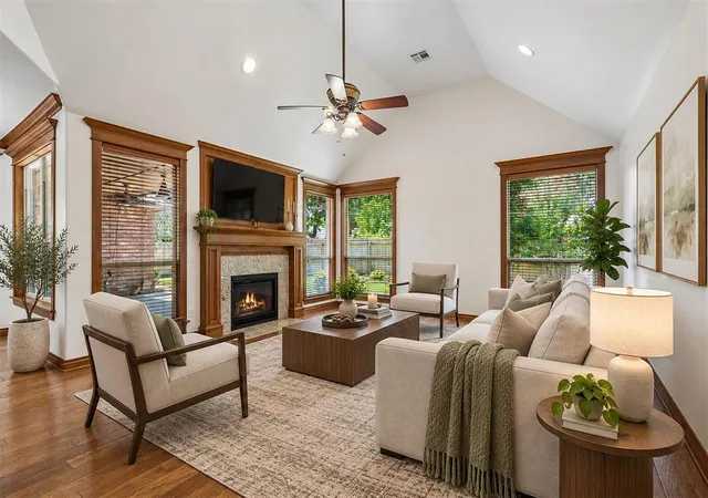 Photo 3 of Single family home for sale at 2712 Belmont Dr, Norman, OK 73072 | MLS# 1248750 | Listing updated on 2026-10-06
