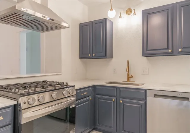 Photo 3 of Single family home for sale at 605 Sw 26th Street, Oklahoma City, OK 73109 | MLS# 1248764 | Listing updated on 2026-09-23