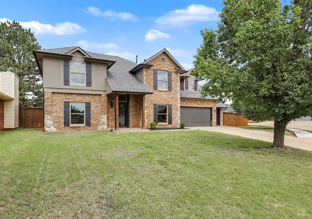 Photo 2 of Single family home for sale at 2801 Nw 159th Street, Edmond, OK 73013 | MLS# 1248765 | Listing updated on 2026-09-19