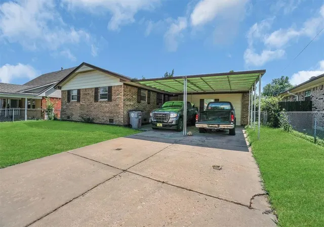 Photo 3 of Single family home for sale at 314 Nw 62nd Street, Lawton, OK 73505 | MLS# 1248768 | Listing updated on 2026-09-14