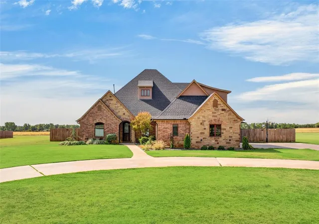 Photo 1 of Single family home for sale at 608 Edgewood Rd St, Canute, OK 73626 | MLS# 1248772 | Listing updated on 2026-09-28