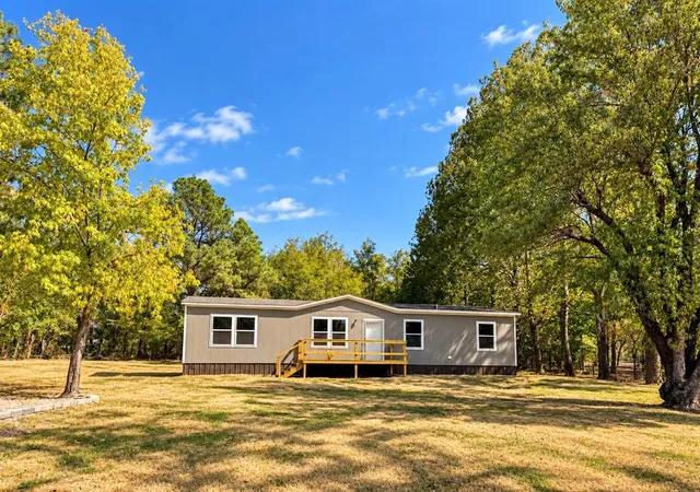 Photo 2 of Single family home for sale at 17708 Highway 76, Lindsay, OK 73052 | MLS# 1248782 | Listing updated on 2026-09-29