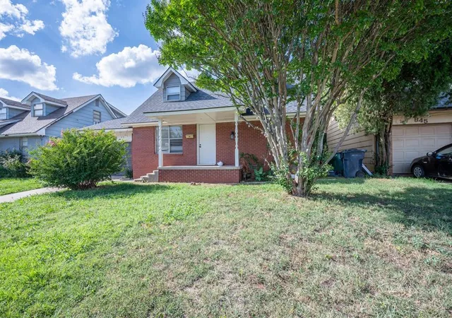Photo 2 of Single family home for sale at 841 Se 67th Street, Oklahoma City, OK 73149 | MLS# 1248795 | Listing updated on 2026-09-12