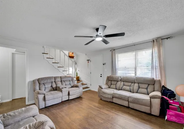 Photo 3 of Single family home for sale at 841 Se 67th Street, Oklahoma City, OK 73149 | MLS# 1248795 | Listing updated on 2026-09-12