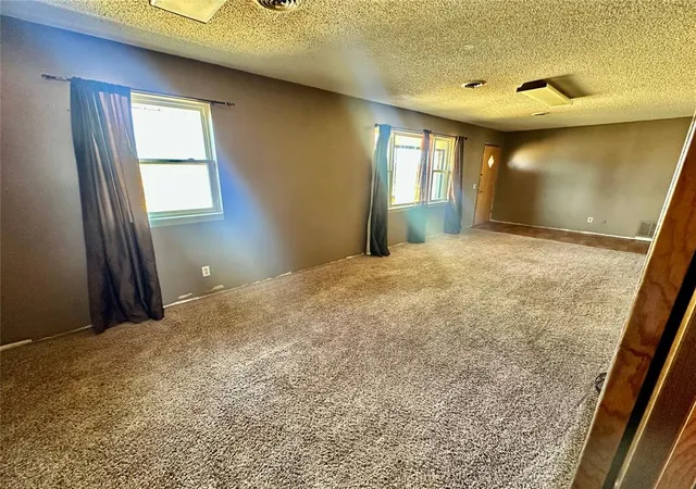 Photo 4 of Single family home for sale at 123 N Main St, Leedey, OK 73654 | MLS# 1248834 | Listing updated on 2026-09-12