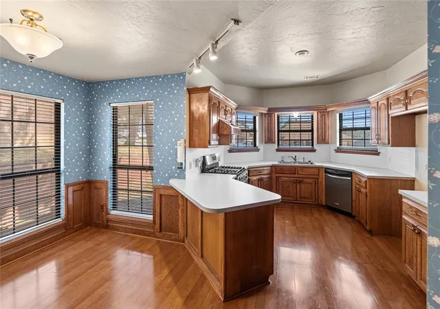 Photo 4 of Single family home for sale at 11619 Zandra Ave, Oklahoma City, OK 73130 | MLS# 1248835 | Listing updated on 2026-09-12