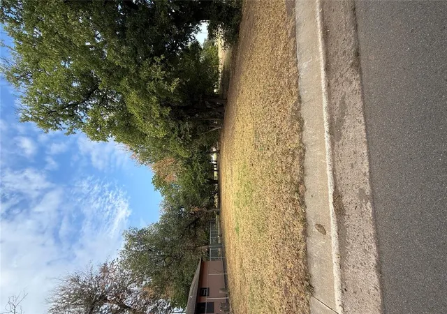 Photo 1 of Land for sale at 811 N Grand Ave, El Reno, OK 73036 | MLS# 1248838 | Listing updated on 2026-09-23