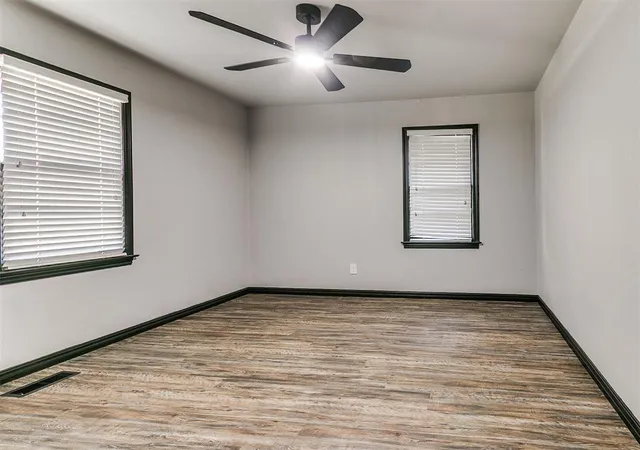 Photo 3 of Single family home for sale at 1516 Sw 43rd Street, Oklahoma City, OK 73119 | MLS# 1248843 | Listing updated on 2026-09-12