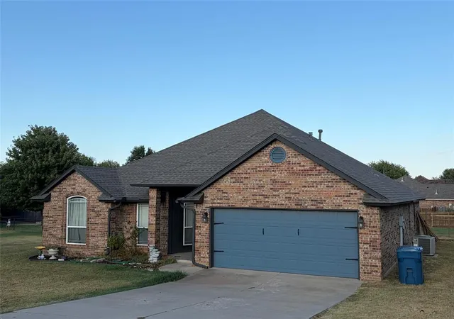 Photo 1 of Single family home for sale at 4236 Bradford Brk Dr, Norman, OK 73072 | MLS# 1248852 | Listing updated on 2026-09-13