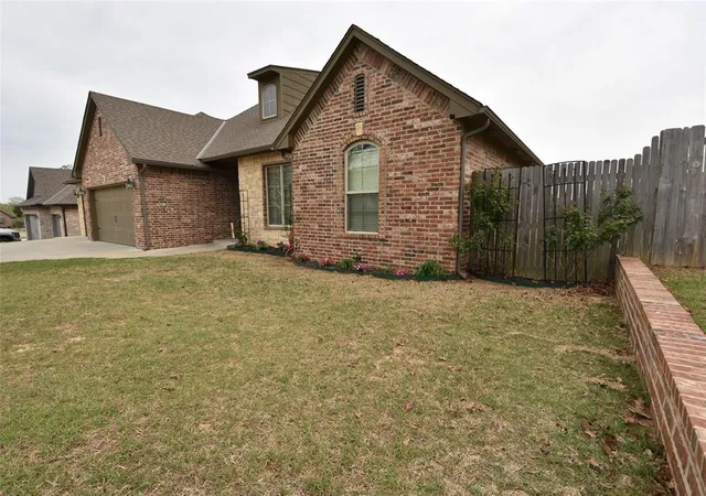 Photo 2 of Single family home for sale at 1015 Morning Glory Ln, Seminole, OK 74868 | MLS# 1248853 | Listing updated on 2026-09-18