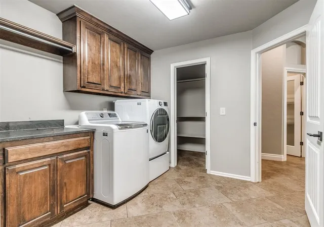 Photo 26 of Sale Pending at 1804 NW 198th Street, Edmond, OK 73012 | MLS# 1248857 | Listing updated on 2026-10-23
