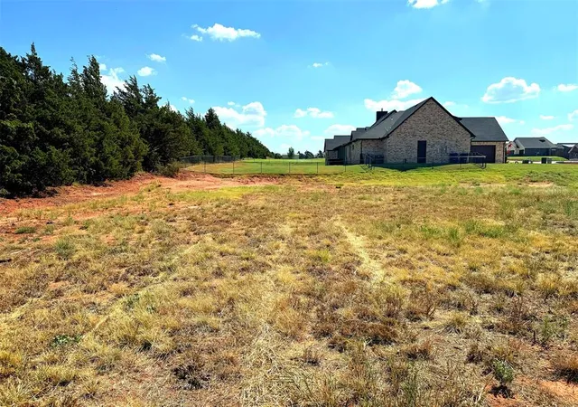 Photo 2 of Land for sale at 4580 Raymond Ln, Guthrie, OK 73044 | MLS# 1248860 | Listing updated on 2026-09-20