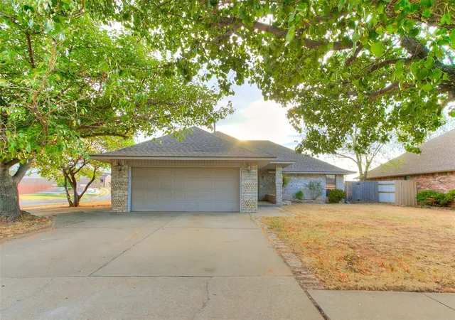 Photo 2 of Single family home for sale at 9800 S Brookline Ave, Oklahoma City, OK 73159 | MLS# 1248871 | Listing updated on 2026-09-13