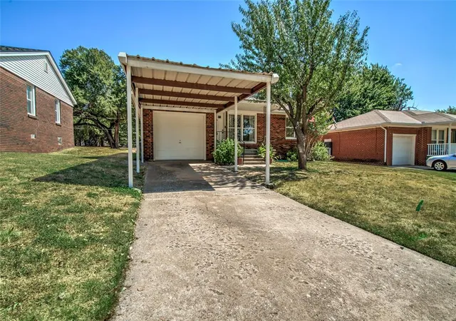 Photo 2 of Single family home for sale at 1320 S Littler Ave, Edmond, OK 73034 | MLS# 1248872 | Listing updated on 2026-09-20