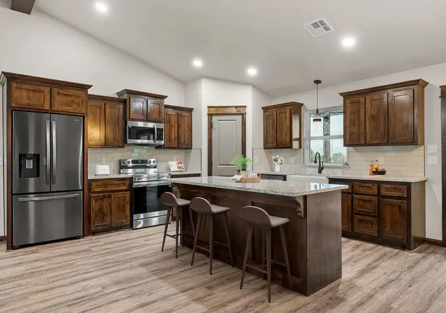 Photo 2 of Single family home for sale at 5374 Turning Point Ln, Davis, OK 73030 | MLS# 1248883 | Listing updated on 2026-10-19