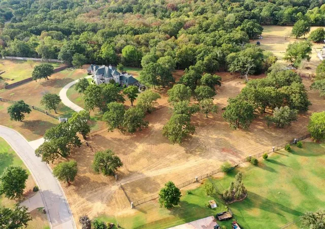 Photo 2 of Land for sale at 6100 Blue Hills Ct, Norman, OK 73026 | MLS# 1248886 | Listing updated on 2026-09-13