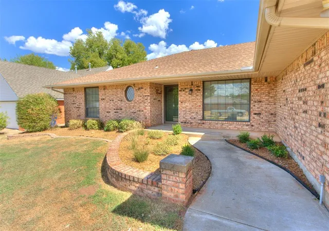 Photo 1 of Single family home for sale at 3720 Rolling Ln Cir, Oklahoma City, OK 73110 | MLS# 1248888 | Listing updated on 2026-09-18