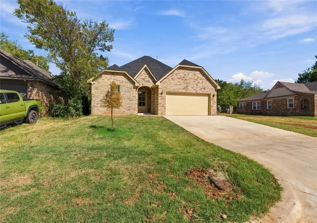 Photo 1 of Single family home for sale at 2136 N Everest Ave, Oklahoma City, OK 73111 | MLS# 1248894 | Listing updated on 2026-09-14