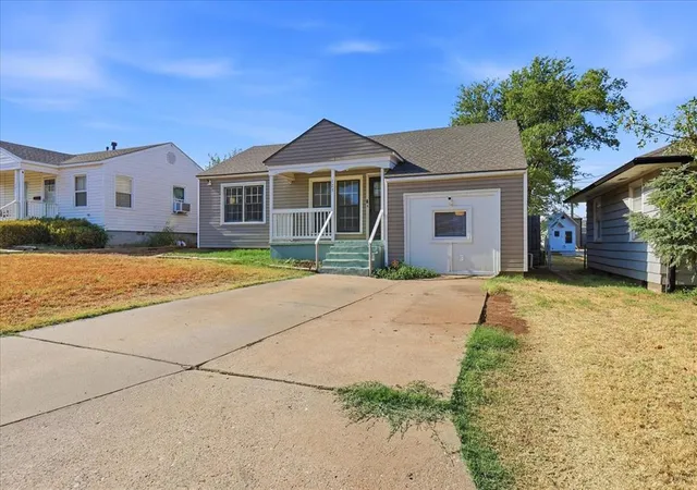 Single family home for sale at 123 Currell Ln, Elk City, OK 73644 | MLS# 1248899 | Listing updated on 2026-09-13