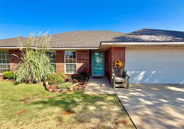 Photo 1 of Single family home for sale at 117 Carter Rd, Elk City, OK 73644 | MLS# 1248902 | Listing updated on 2026-09-23