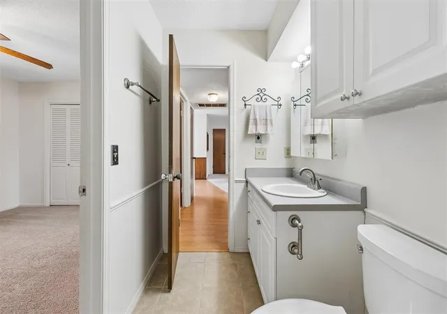 Condo for sale in building located at 11419 N May Ave, Oklahoma, OK 73120 - Unit #B