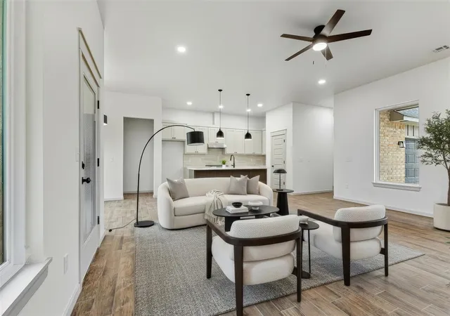 Photo 4 of Single family home for sale at 20202 NE 22nd Street, Harrah, OK 73045 | MLS# 1248911 | Listing updated on 2026-09-13